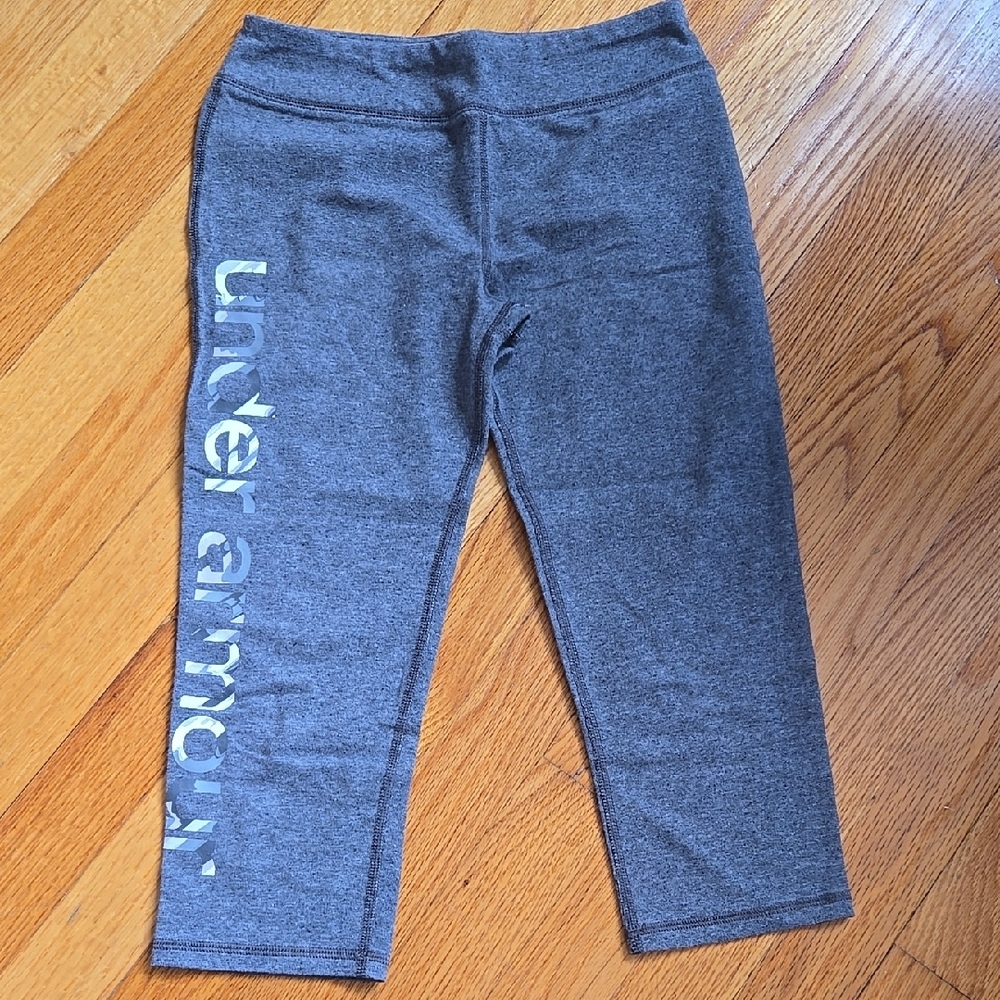 Under Armour Kids Gray Capri Leggings